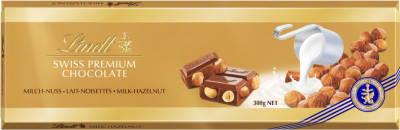 Шоколад Швейцарский 300г молочный с цельным фундуком